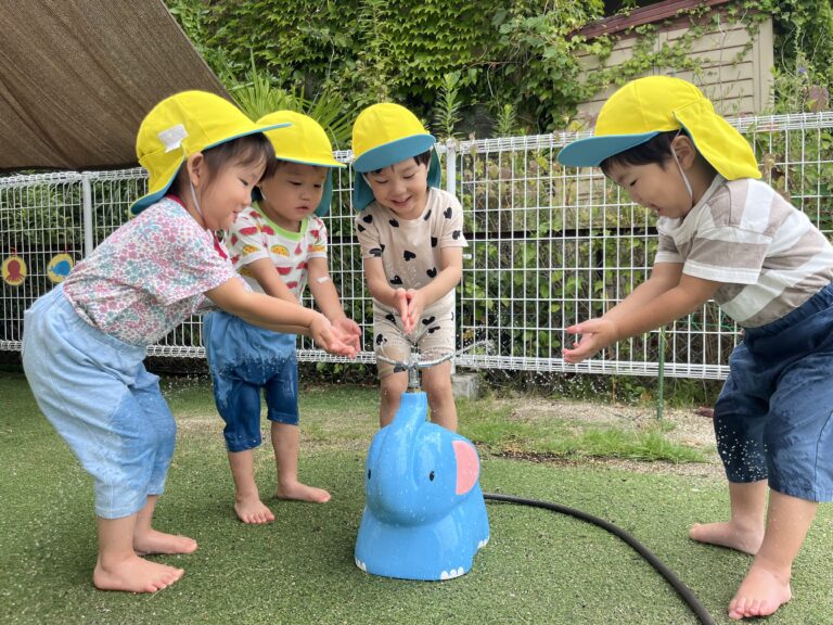 ごきげん♫水あそび